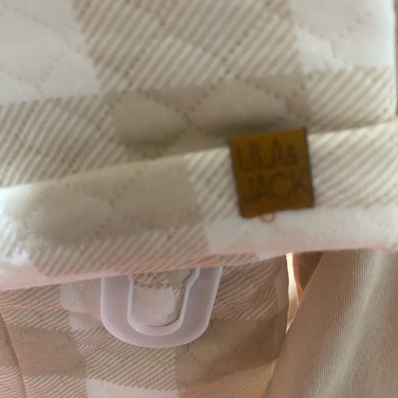 Lila & Jack 3-6 Month 3 Piece Baby Clothes with gingerbread design - Picture 5 of 7